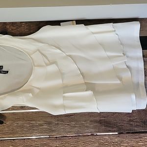 Off white tank top. Brand relativity. PS